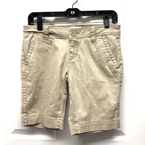 Aeropostal Shorts, Tan Chino Bermuda Length, Junior's Size 5/6 - Picture 1 of 4